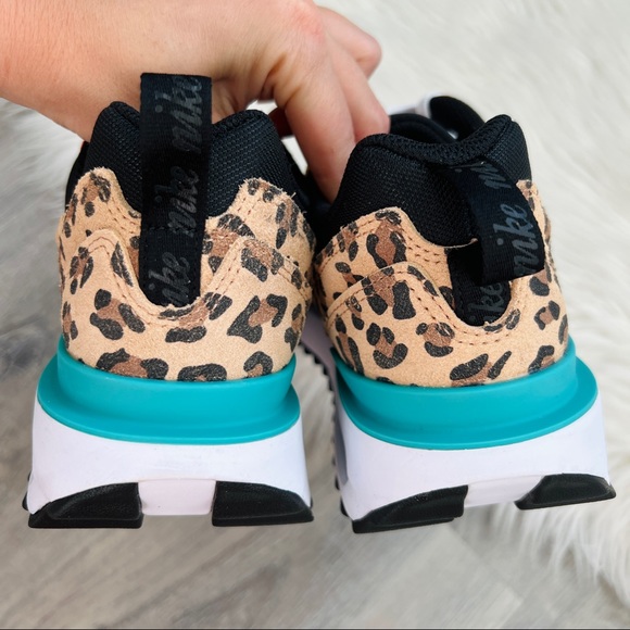 NWT Nike Air Max Pre-Day Women’s Shoes - Picture 7 of 9